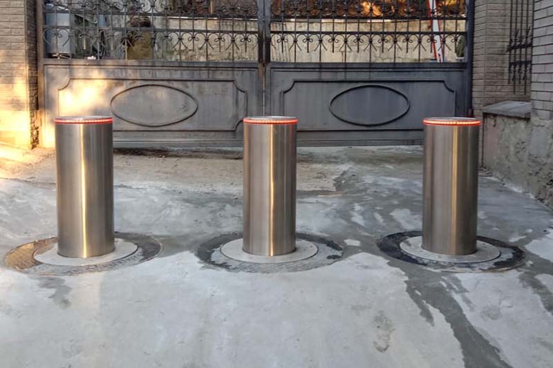 Боллард электромеханически